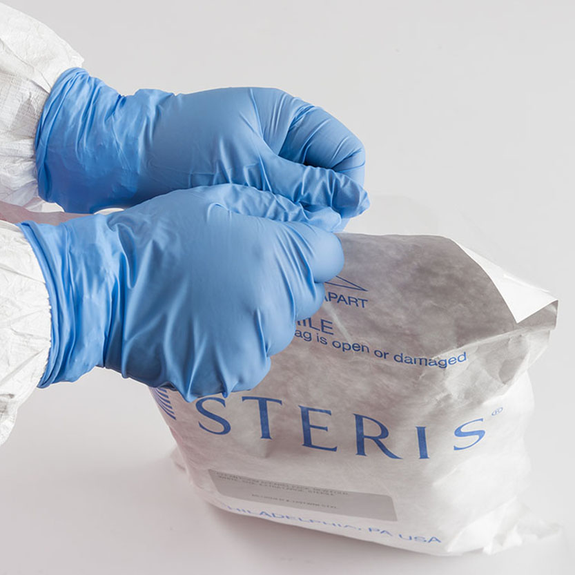 Костюмы для чистых помещений и комплекты одежды Steris